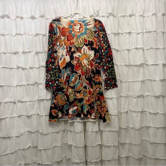 AMMA design tunic - Picture 4 of 6